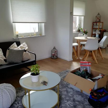 נוישטאדט אן דר אייש Frisch Renoviert Mit Dachterrasse - Geniesse Ruhe Und Grun Nahe Neustadt Aisch מראה חיצוני תמונה