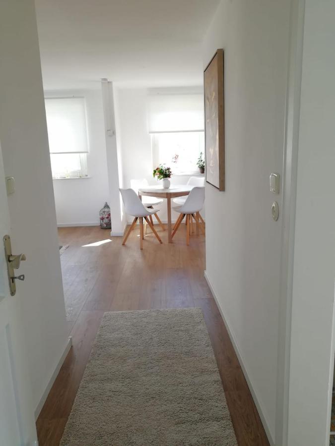 נוישטאדט אן דר אייש Frisch Renoviert Mit Dachterrasse - Geniesse Ruhe Und Grun Nahe Neustadt Aisch מראה חיצוני תמונה