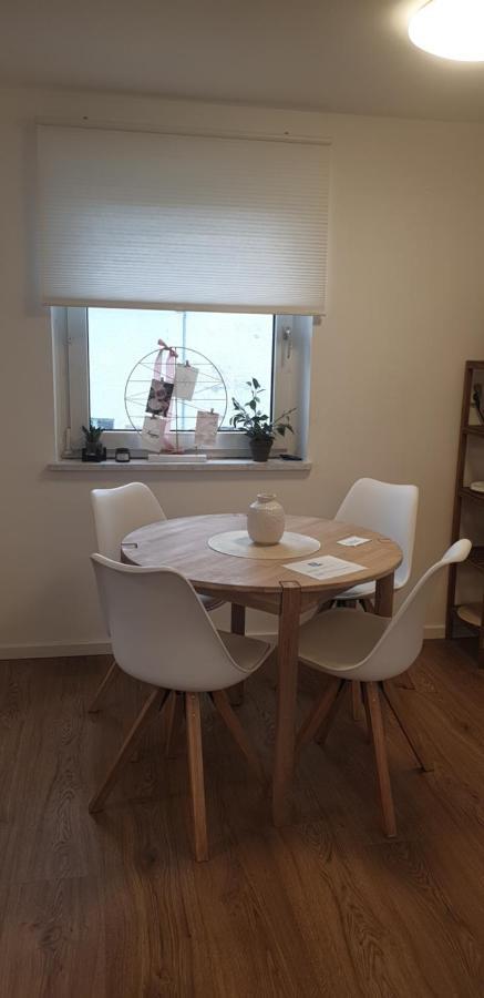נוישטאדט אן דר אייש Frisch Renoviert Mit Dachterrasse - Geniesse Ruhe Und Grun Nahe Neustadt Aisch מראה חיצוני תמונה