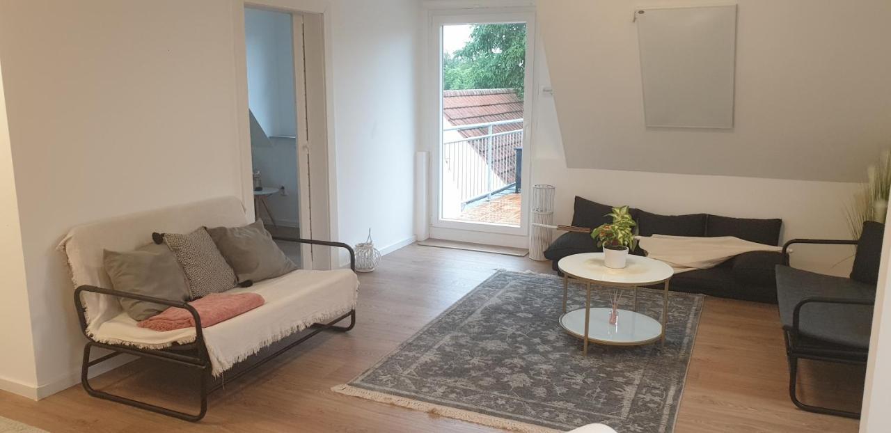 נוישטאדט אן דר אייש Frisch Renoviert Mit Dachterrasse - Geniesse Ruhe Und Grun Nahe Neustadt Aisch מראה חיצוני תמונה