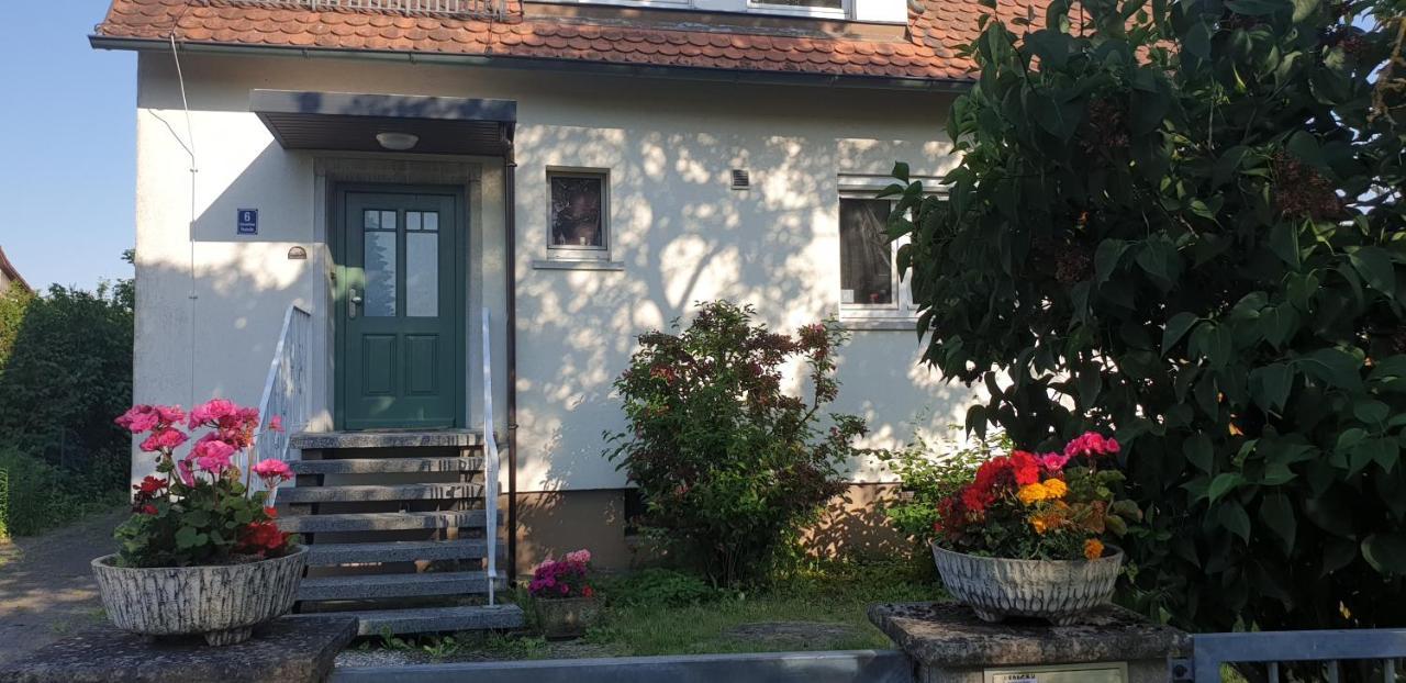 נוישטאדט אן דר אייש Frisch Renoviert Mit Dachterrasse - Geniesse Ruhe Und Grun Nahe Neustadt Aisch מראה חיצוני תמונה